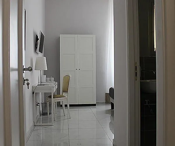 Pensjonat Dimora Degli Artisti - Charm Florencja